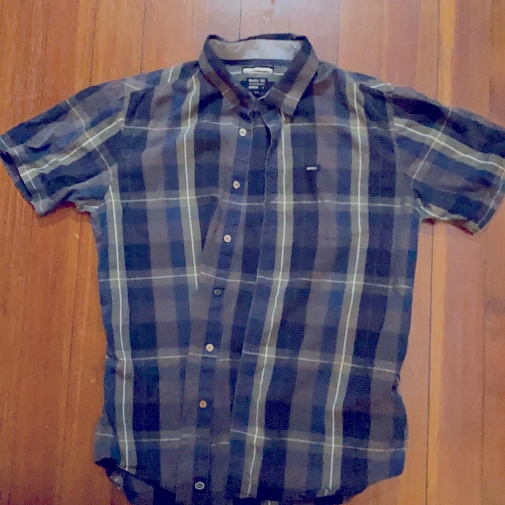 Short Sleeve Button Up